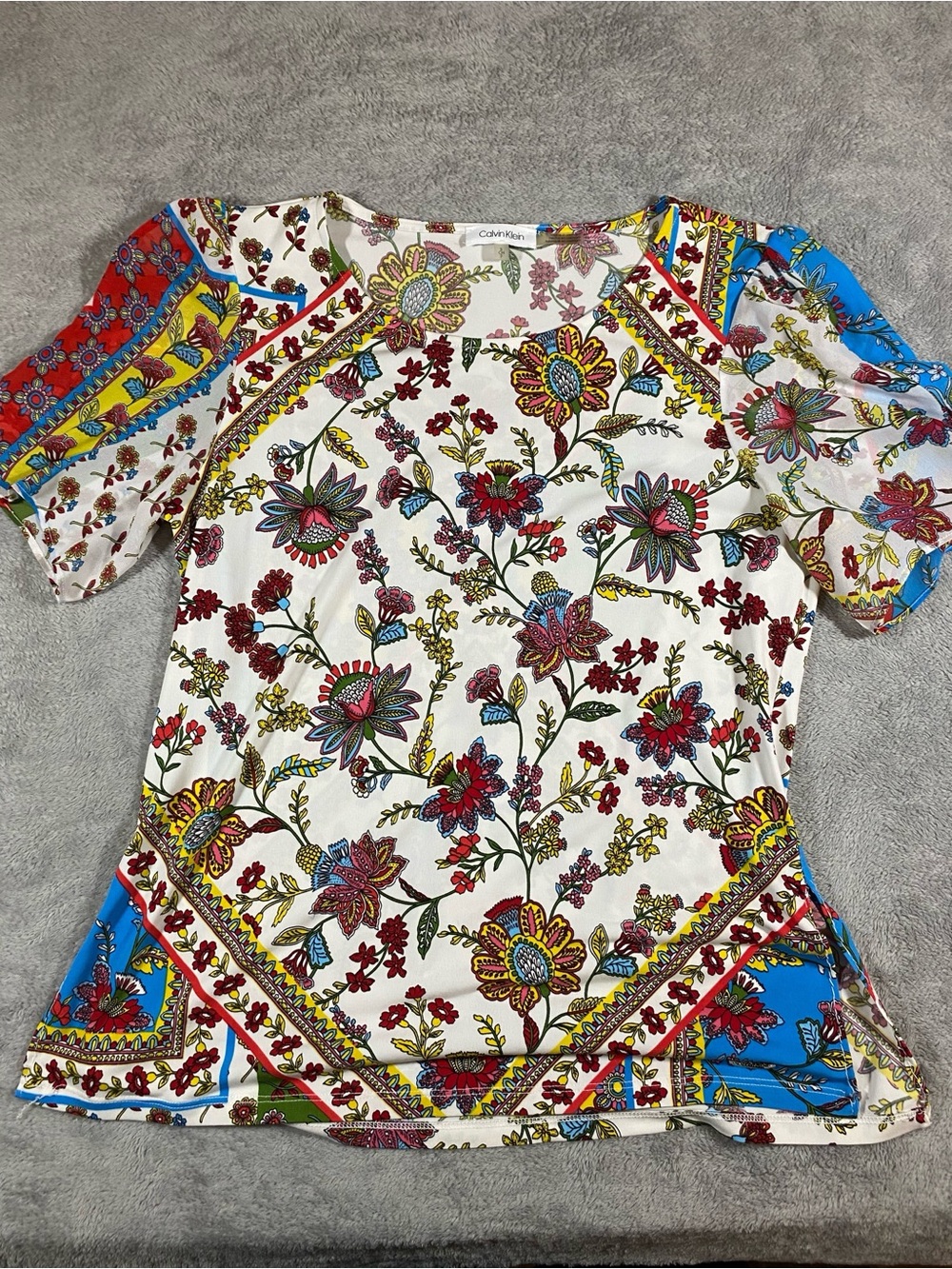 Calvin Klein Floral Print Short Sleeve Top - White Multi